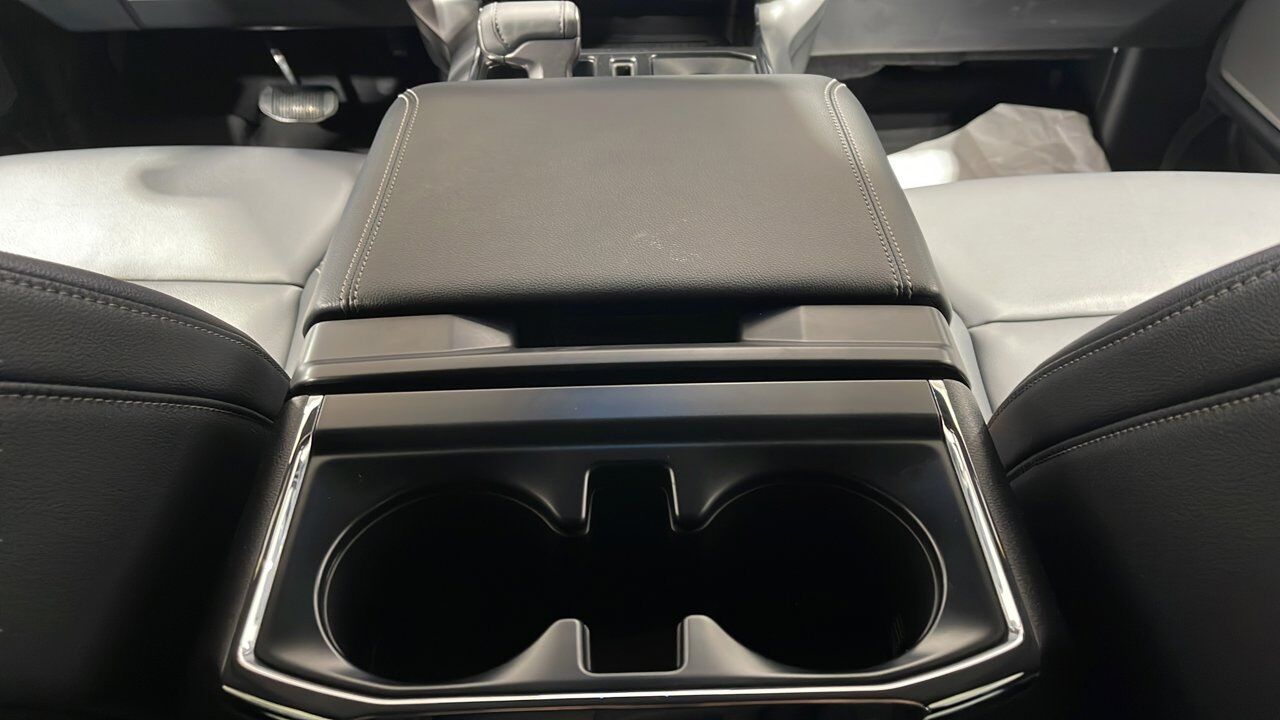 2026 Ford F-150 XLT Sherwood Park AB