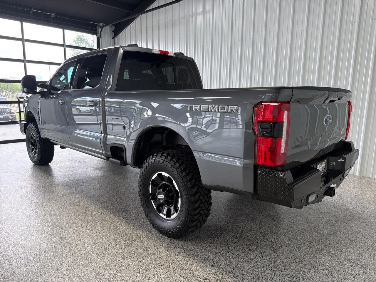 2026 Ford F-250 Lariat, H.O. Diesel, Tremor Pkg, Power Boards, Pano Roof, Premium Pkg, Leveled, Winch, Ranch Hands, Toyo M/Ts