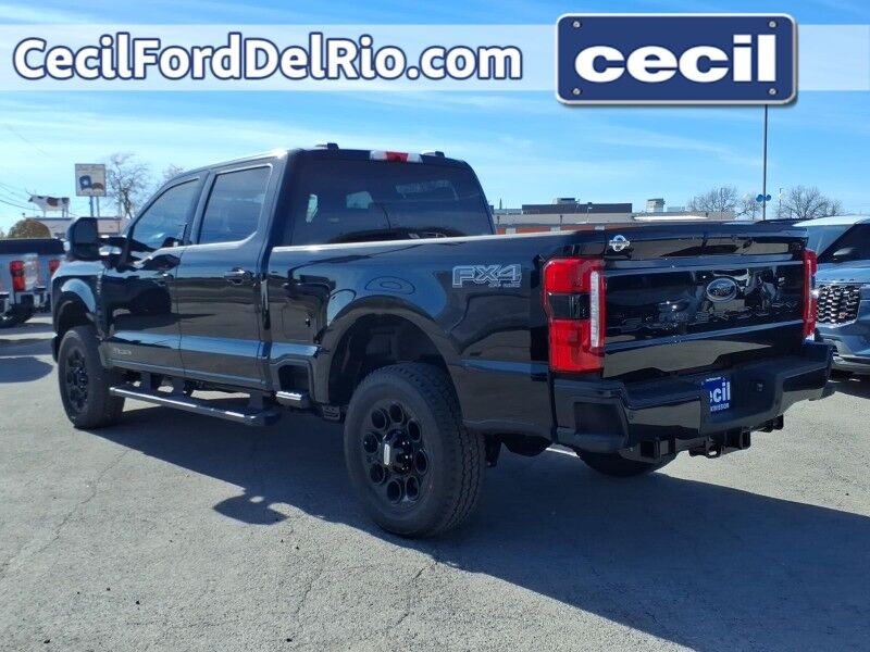 2026 Ford F-250 SRW LARIAT Del Rio TX