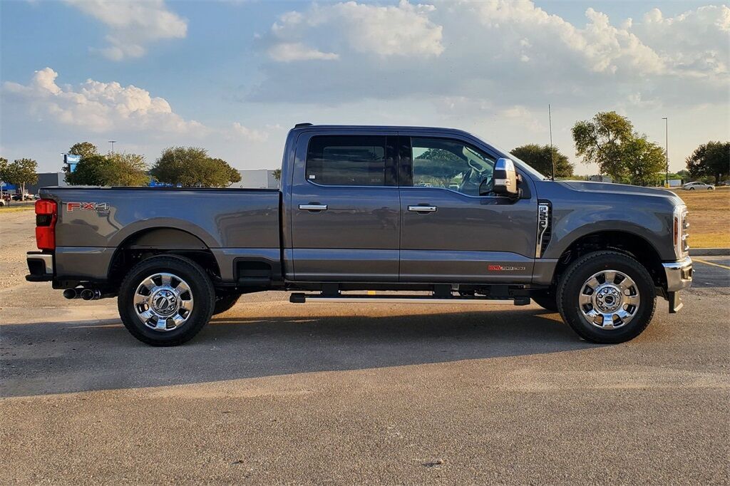 2026 Ford F-250SD Hondo TX