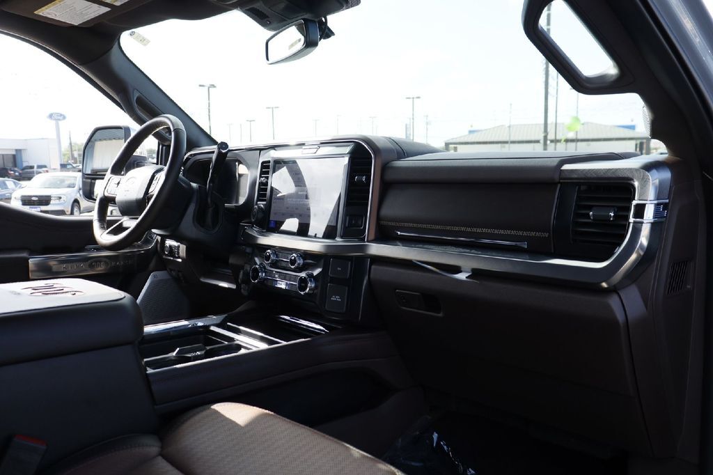 2026 Ford F-250SD King Ranch Hondo TX