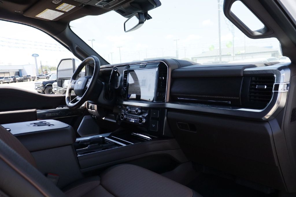 2026 Ford F-250SD King Ranch Hondo TX
