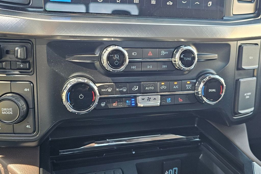 2026 Ford F-250SD King Ranch Hondo TX