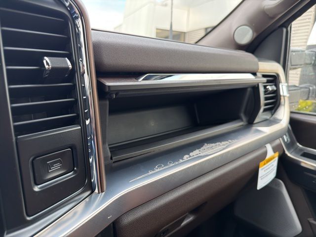 2026 Ford F-250SD King Ranch Random Lake WI