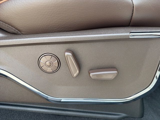 2026 Ford F-250SD King Ranch Random Lake WI