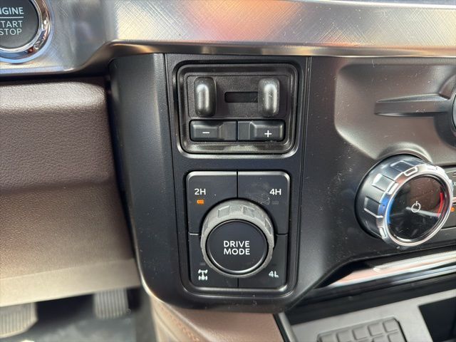 2026 Ford F-250SD King Ranch Random Lake WI