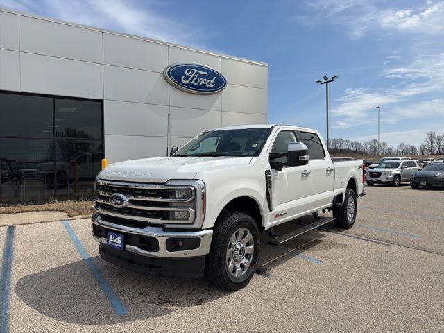 2026 Ford F-250SD King Ranch Random Lake WI