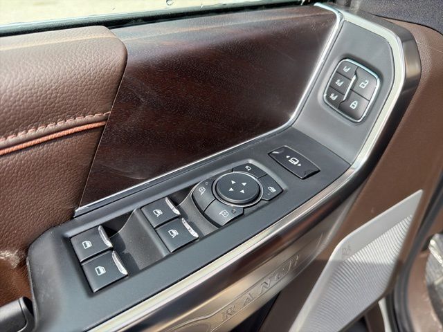 2026 Ford F-250SD King Ranch Random Lake WI