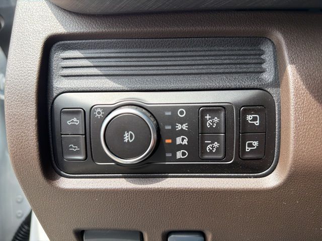 2026 Ford F-250SD King Ranch Random Lake WI