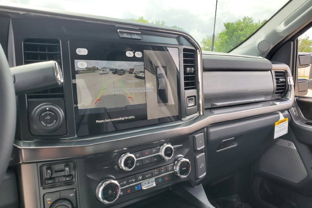 2026 Ford F-250SD Lariat Hondo TX