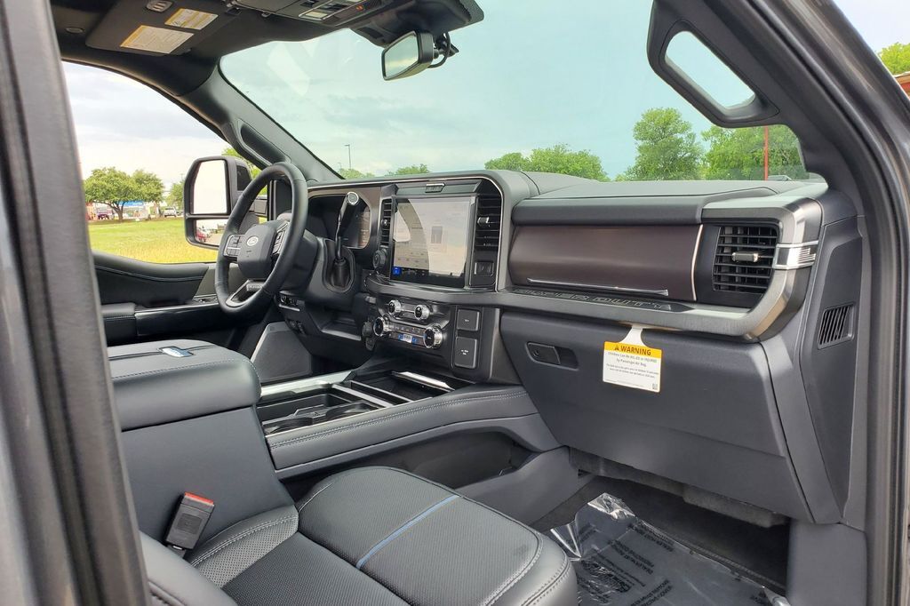 2026 Ford F-250SD Platinum Hondo TX
