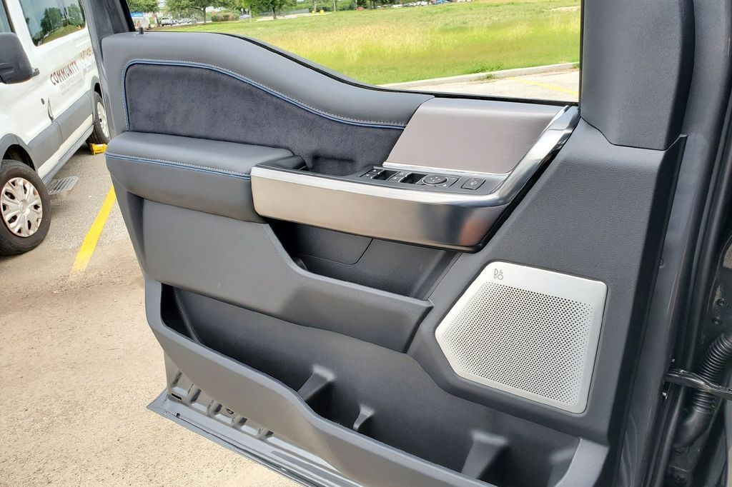 2026 Ford F-250SD Platinum Hondo TX