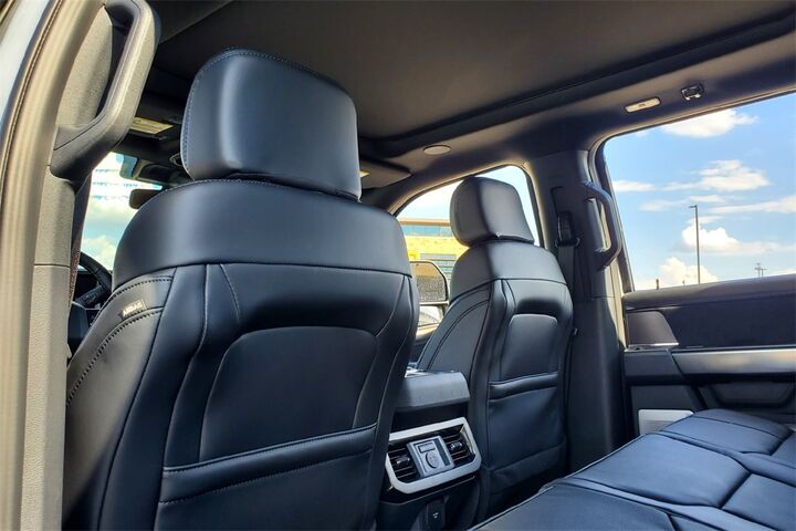 2026 Ford F-250SD Platinum  TX