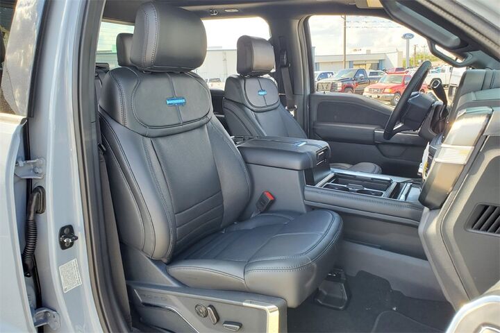 2026 Ford F-250SD Platinum  TX