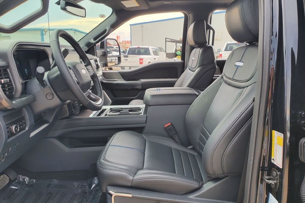2026 Ford F-250SD Platinum Hondo TX