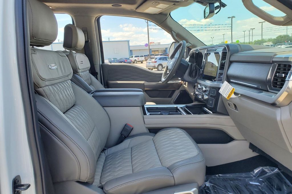 2026 Ford F-250SD Platinum Hondo TX