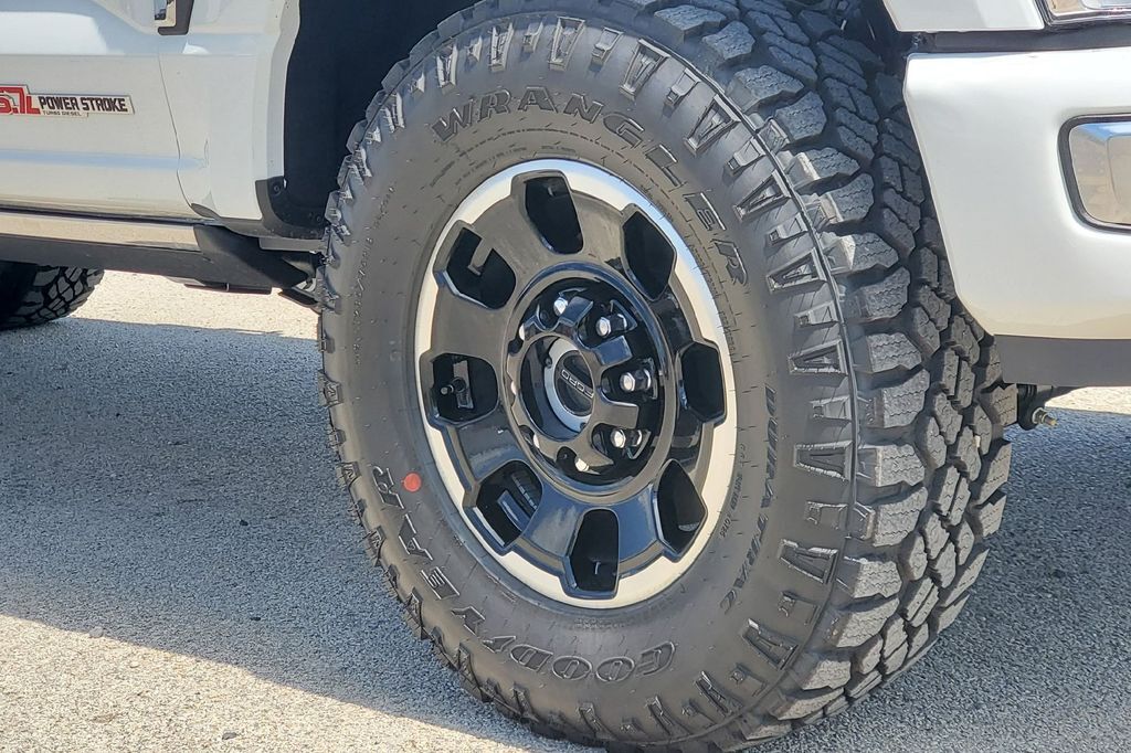 2026 Ford F-250SD Platinum Hondo TX