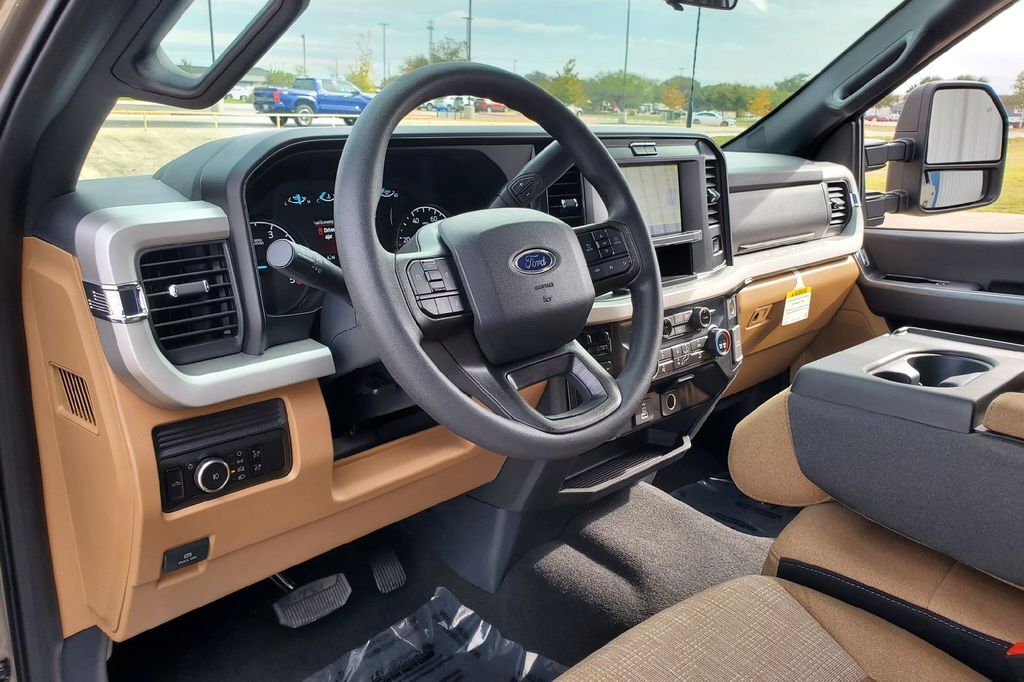 2026 Ford F-250SD XLT Hondo TX