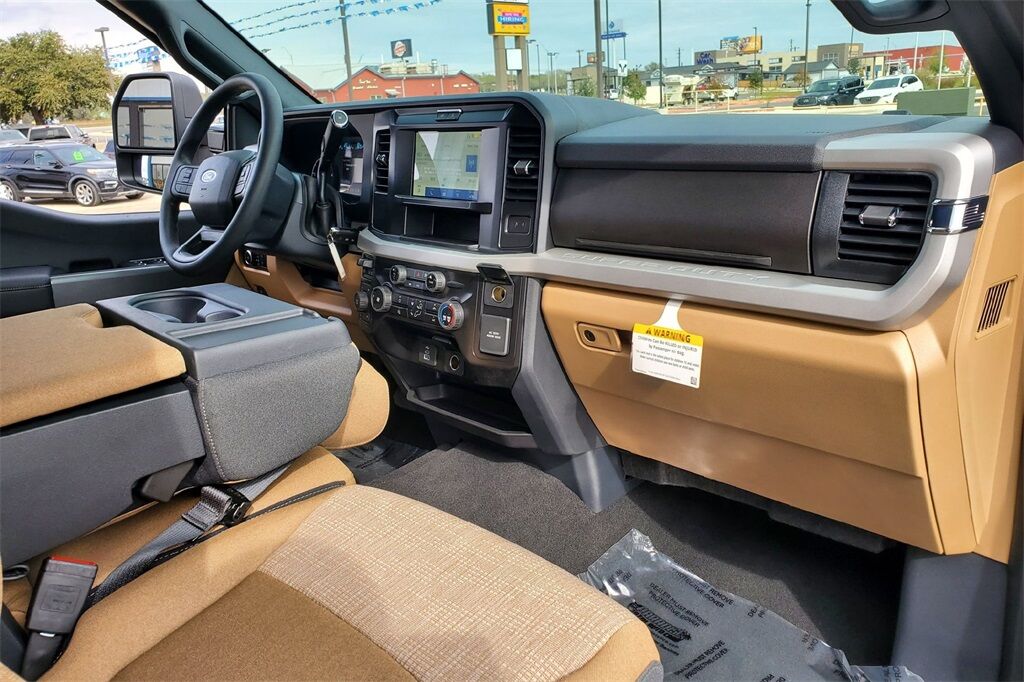 2026 Ford F-250SD XLT Hondo TX