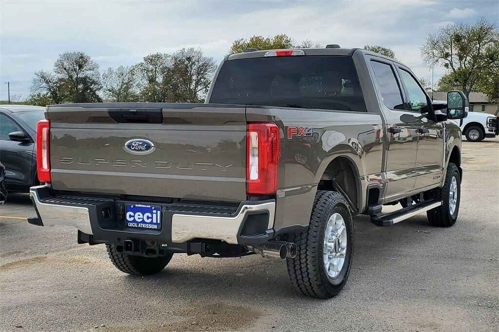 2026 Ford F-250SD XLT Hondo TX