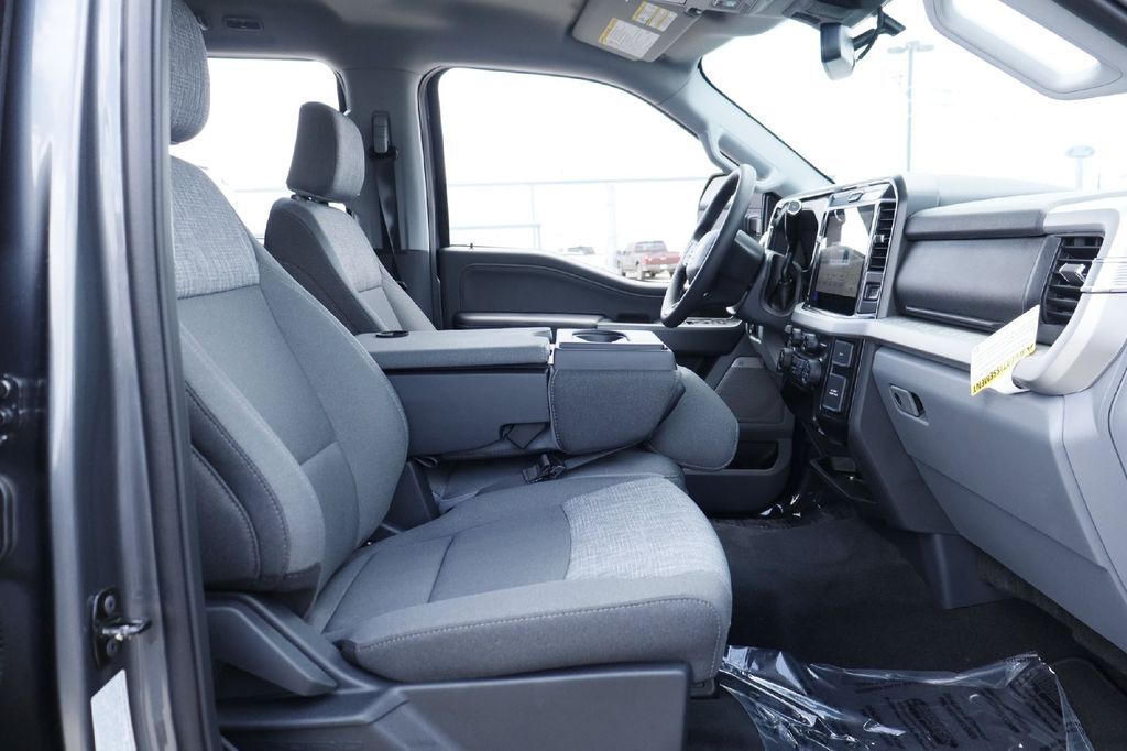 2026 Ford F-250SD XLT Hondo TX