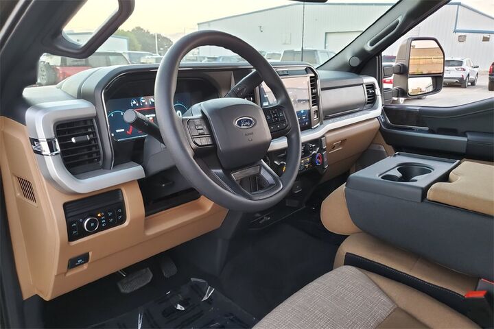 2026 Ford F-250SD XLT  TX 2026 Ford F-250SD XLT  TX