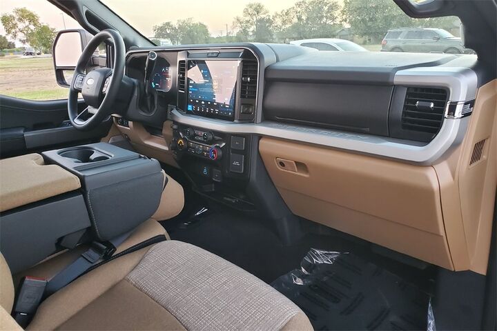 2026 Ford F-250SD XLT  TX 2026 Ford F-250SD XLT  TX