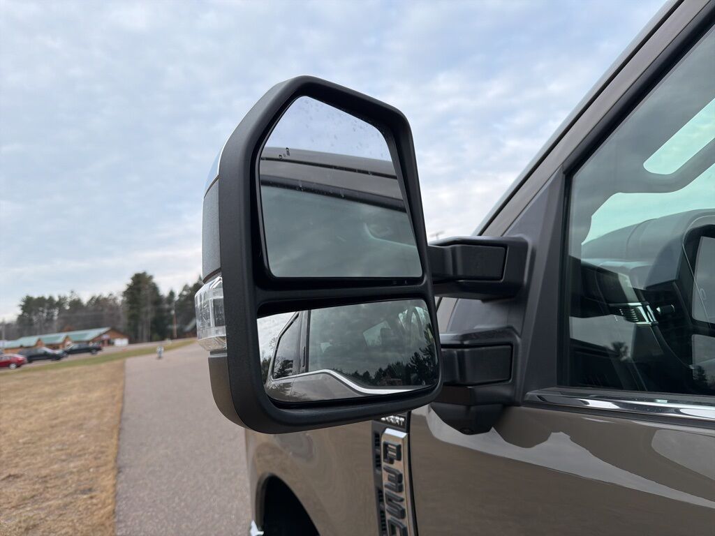 2026 Ford F-350 Super Duty 4x4 Crew Cab Lariat SRW Minocqua WI