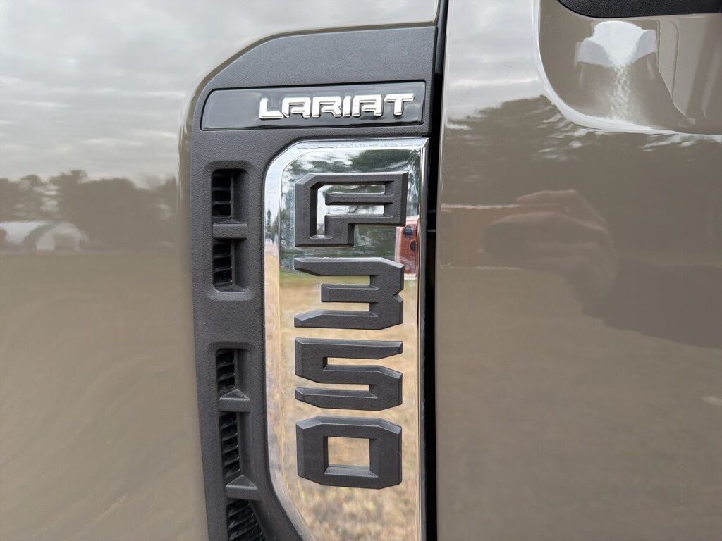 2026 Ford F-350 Super Duty 4x4 Crew Cab Lariat SRW Minocqua WI