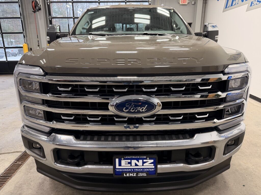 2026 Ford F-350 Super Duty 4x4 Crew Cab Lariat SRW