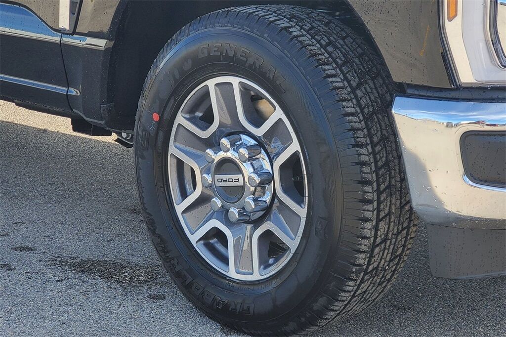 2026 Ford F-350SD Lariat Hondo TX