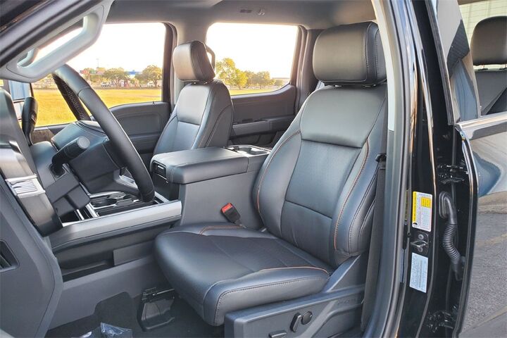 2026 Ford F-350SD Lariat TX 2026 Ford F-350SD Lariat TX