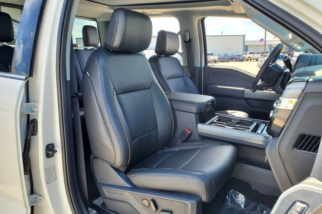 2026 Ford F-350SD Lariat Hondo TX