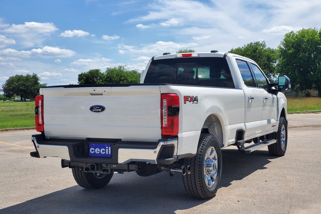 2026 Ford F-350SD Lariat Hondo TX