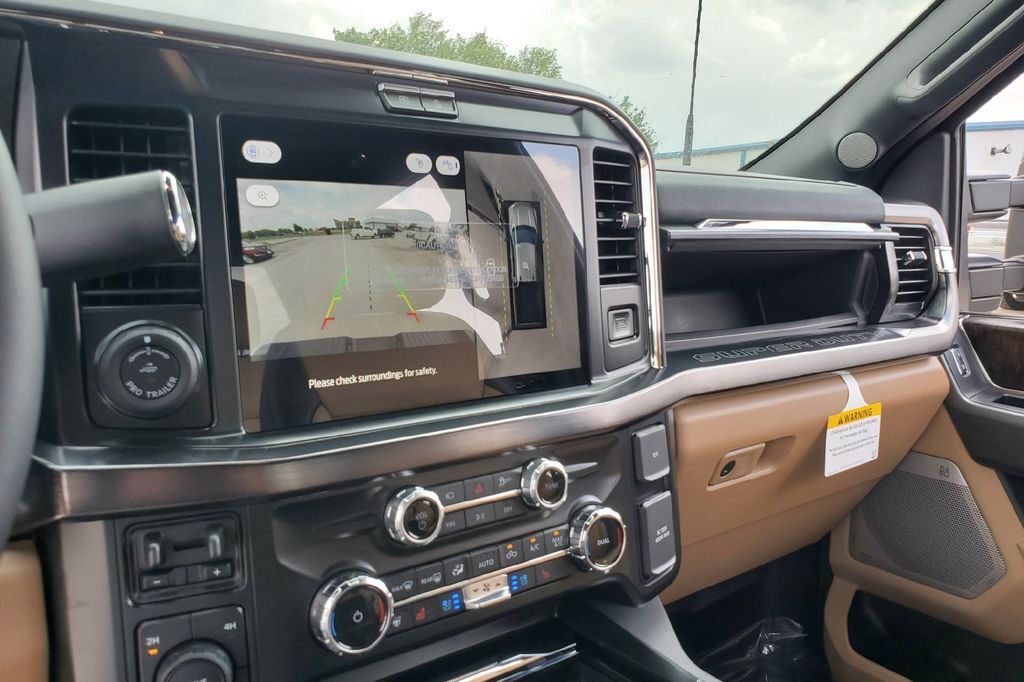2026 Ford F-350SD Lariat Hondo TX