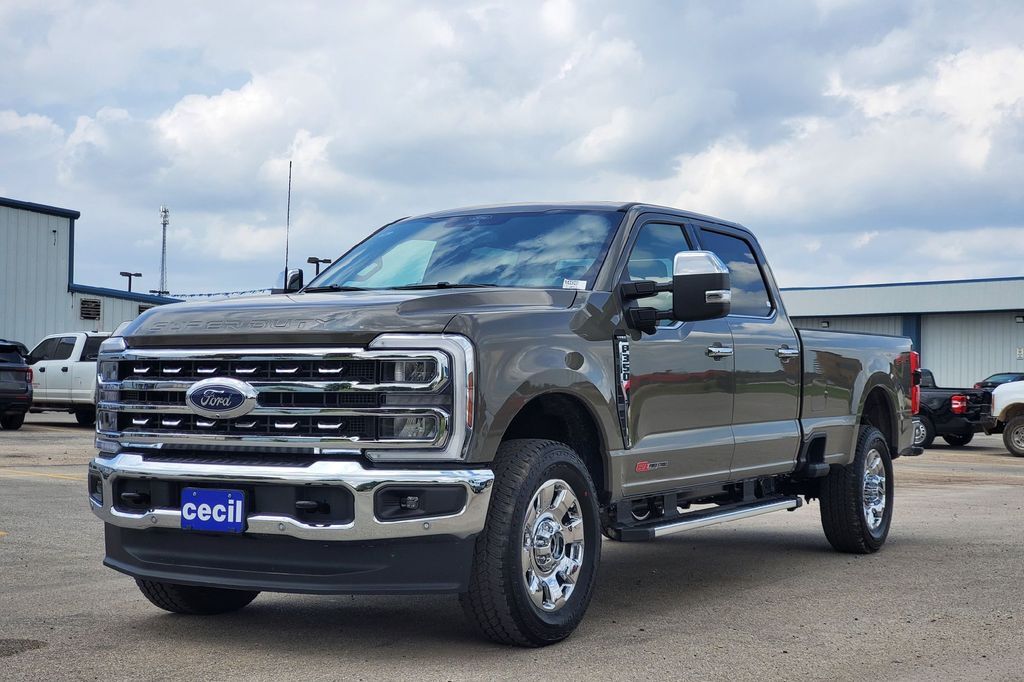 2026 Ford F-350SD Lariat