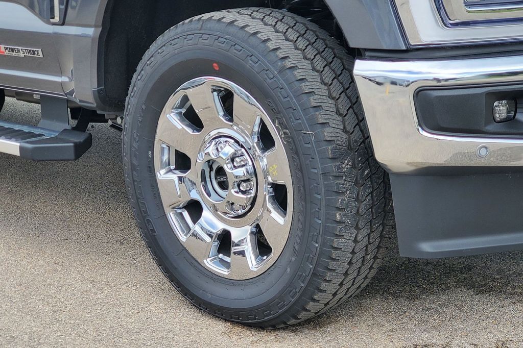 2026 Ford F-350SD Lariat Hondo TX
