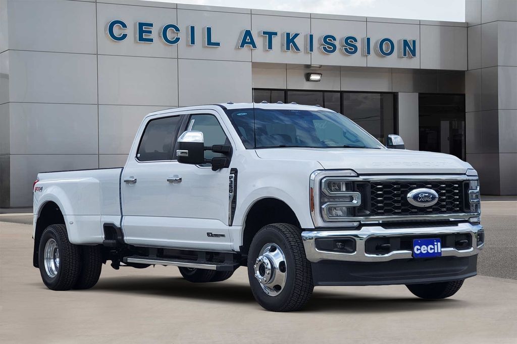 2026 Ford F-350SD Lariat