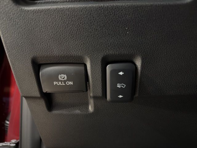 2026 Ford F-350SD Lariat Random Lake WI