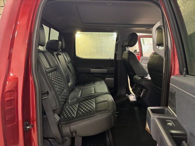 2026 Ford F-350SD Lariat Random Lake WI