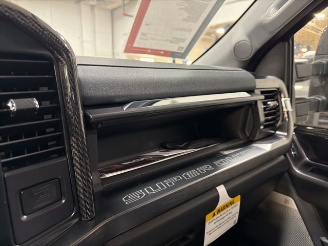 2026 Ford F-350SD Lariat Random Lake WI