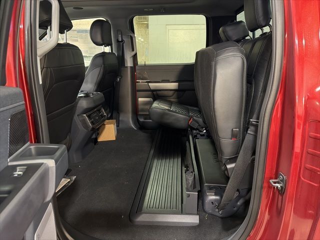 2026 Ford F-350SD Lariat Random Lake WI