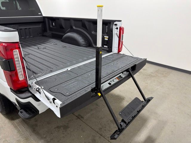 2026 Ford F-350SD Lariat Pine River MN