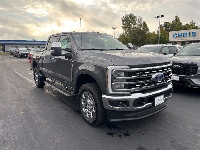 2026 Ford F-350SD Lariat