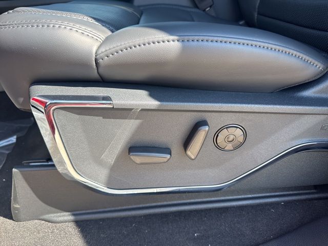 2026 Ford F-350SD Platinum Random Lake WI