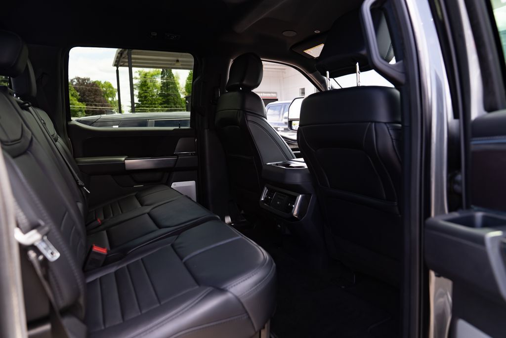 2026 Ford F-350SD Platinum Milwaukie OR