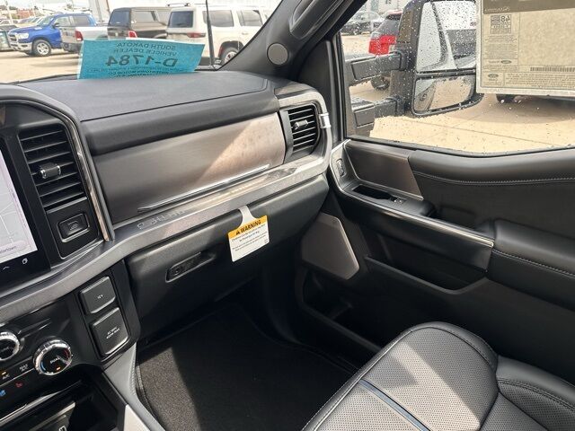 2026 Ford F-350SD Platinum Watertown SD