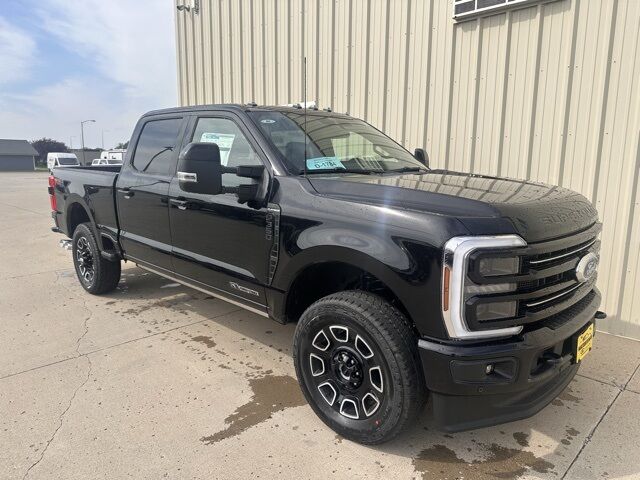 2026 Ford F-350SD Platinum Watertown SD