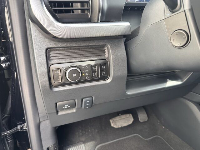 2026 Ford F-350SD Platinum Watertown SD