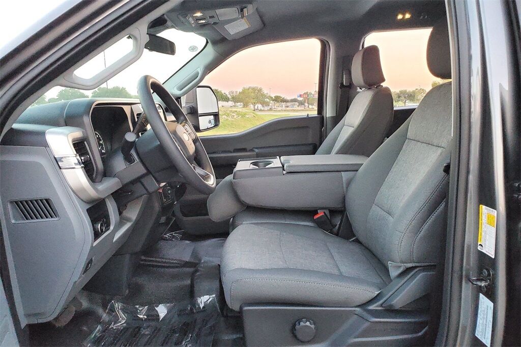 2026 Ford F-350SD XL Hondo TX